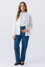 Carregar imagem no visualizador da galeria, Camisa descontraída - Branco
