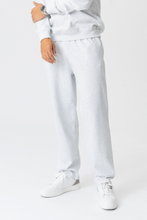 Carica l'immagine nel visualizzatore di Gallery, Original Sweatpants - Light Grey
