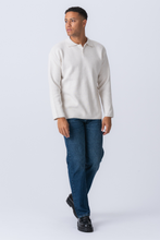 Cargar imagen en el visor de la galería, Knitted Long Sleeve Polo - White
