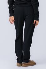 Charger l'image dans la galerie, Essential Sweatpants - Black
