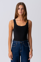 Cargar imagen en el visor de la galería, Eleanor Top - Black
