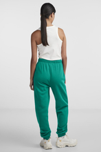 Load image into Gallery viewer, Chilli Sweatpants - Parakeet
