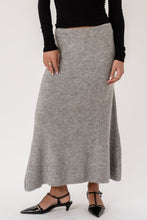 Cargar imagen en el visor de la galería, Nova Knit Skirt - Grey
