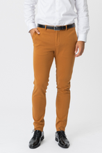Carica l&#39;immagine nel visualizzatore di Gallery, L&#39;originale Performance Pants - Marrone
