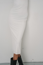Carica l'immagine nel visualizzatore di Gallery, Beatrice Dress - White

