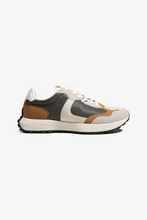 Load image into Gallery viewer, Classic Runner - White/Khaki
