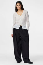 Carica l'immagine nel visualizzatore di Gallery, Baisy Cardigan - Cloud Dancer
