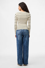 Load image into Gallery viewer, Mira New O-Neck Knit - Birch/Black
