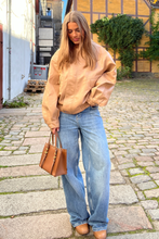 Load image into Gallery viewer, Elena Oversized Jacket - Camel
