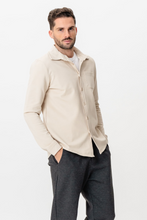 Cargar imagen en el visor de la galería, Performance Overshirt - Beige
