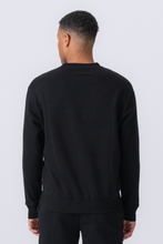 Charger l'image dans la galerie, Essential Crewneck - Black
