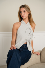 Carica l'immagine nel visualizzatore di Gallery, Silva Striped Top - Grey
