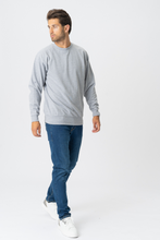Carica l'immagine nel visualizzatore di Gallery, Crewneck di base - grigio
