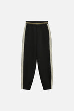 Afbeelding in Gallery-weergave laden, Somya Pant - Black
