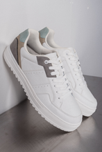Charger l'image dans la galerie, Classic Sneaker - White/Grey/Green
