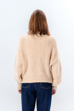 Carica l'immagine nel visualizzatore di Gallery, Emma Knit - Off White
