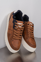 Carregar imagem no visualizador da galeria, Classic Sneaker - Brown
