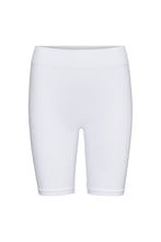 Load image into Gallery viewer, Jackie Shorts Seamless - Snow White
