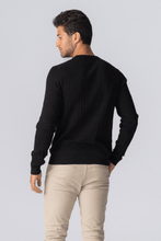 Load image into Gallery viewer, Pullover Cable Knit - Black
