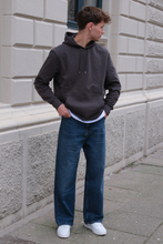 Carica l'immagine nel visualizzatore di Gallery, Baggy Jeans - Light Blue
