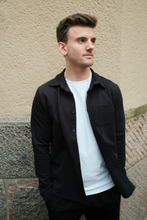 Afbeelding in Gallery-weergave laden, Performance Overshirt - Black
