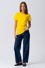 Load image into Gallery viewer, Basic Light T-shirt - Yellow
