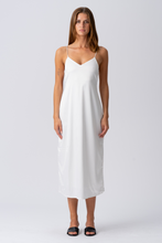 Cargar imagen en el visor de la galería, Elina Strap Dress - White
