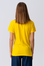 Load image into Gallery viewer, Basic Light T-shirt - Yellow
