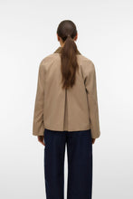 Load image into Gallery viewer, Chelseafia Short Jacket -  Silver Mink
