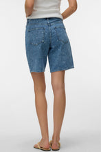 Load image into Gallery viewer, Tess Mr Long Denim Short - Medium Blue Denim - Heart
