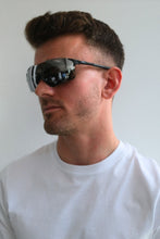 Load image into Gallery viewer, Carter Sunglasses - Black/Grey

