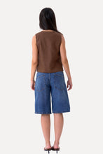 Cargar imagen en el visor de la galería, Linen Vest - Brown

