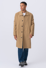 Load image into Gallery viewer, Trenchcoat - Beige
