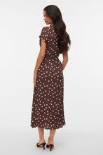 Carica l'immagine nel visualizzatore di Gallery, Elisa Pleat Shirt Dress - Chocolate Martini - Snow White Dot
