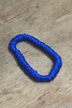 Charger l'image dans la galerie, Silk elastic - Blue
