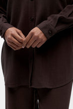 Load image into Gallery viewer, Sanne Shirt - Seal Brown
