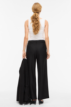 Load image into Gallery viewer, Gurha Loose Pants - Black
