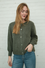 Charger l&#39;image dans la galerie, Anna Cardigan - Dark Green
