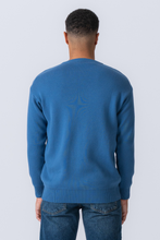 Carica l'immagine nel visualizzatore di Gallery, Crewneck Knit Sweater - Blue
