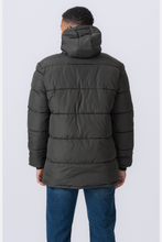 Afbeelding in Gallery-weergave laden, Long Puffer Jacket - Olive
