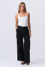 Load image into Gallery viewer, Amalia Jeans - Dark Grey
