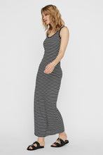 Charger l'image dans la galerie, Robe de Maria - Brack / White Striped
