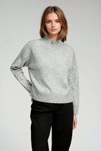Carica l&#39;immagine nel visualizzatore di Gallery, Jumper polo a maglia sovradimensionata - melange grigio chiaro
