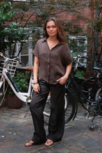 Charger l'image dans la galerie, Astrid Linen Shirt - Brown
