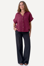 Afbeelding in Gallery-weergave laden, Astrid Linen Shirt - Red
