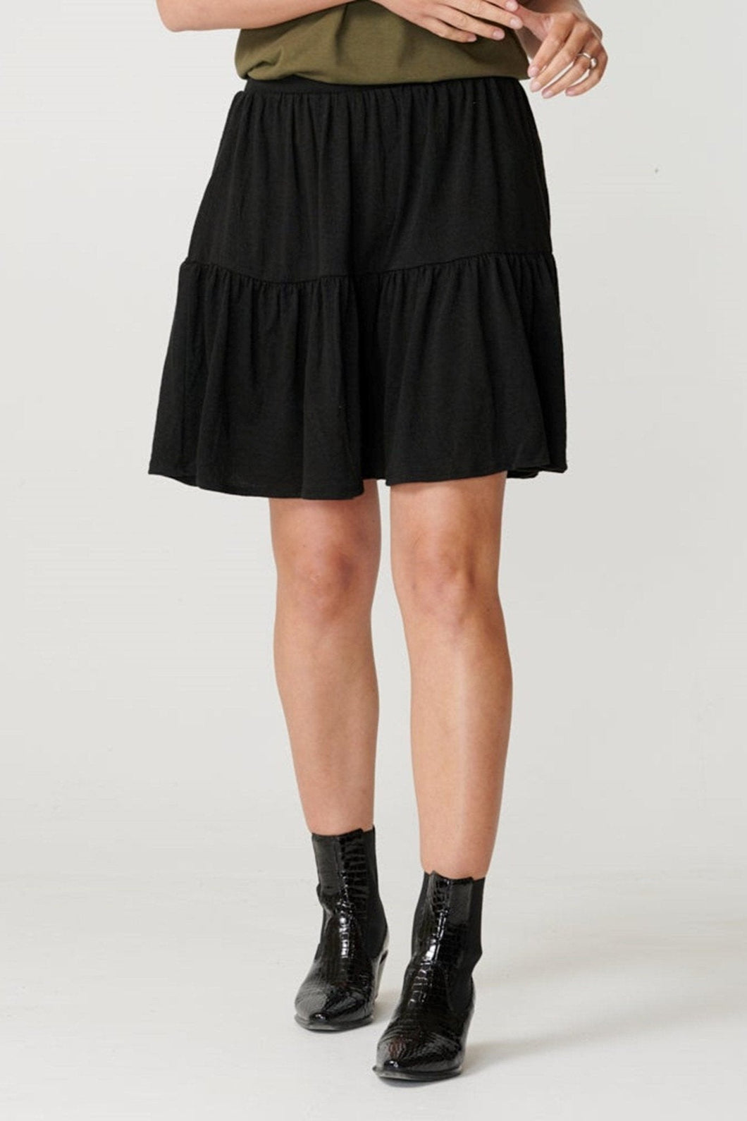 Mini falda suave básica - Negro