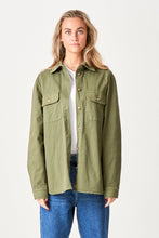 Carregar imagem no visualizador da galeria, Clara Twill Shirt - Green
