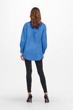 Charger l&#39;image dans la galerie, Corina Shirt - Bleu marine

