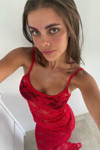 Carregar imagem no visualizador da galeria, Florence Lace Top - Red
