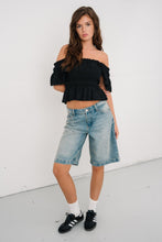 Cargar imagen en el visor de la galería, Honey Ruffle Top - Black
